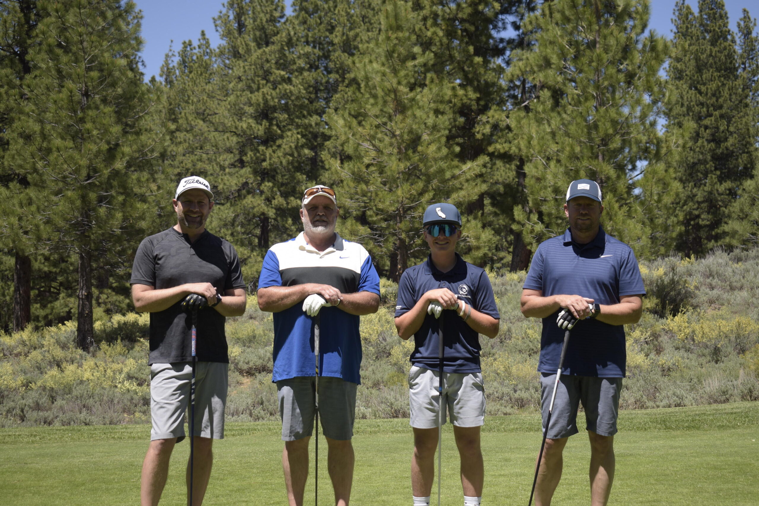 Group of golfers at NVforHD 2024, raising funds for UC Davis HD